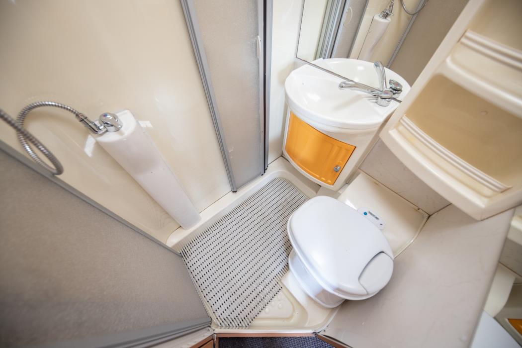 DETHLEFFS A 5832 1999