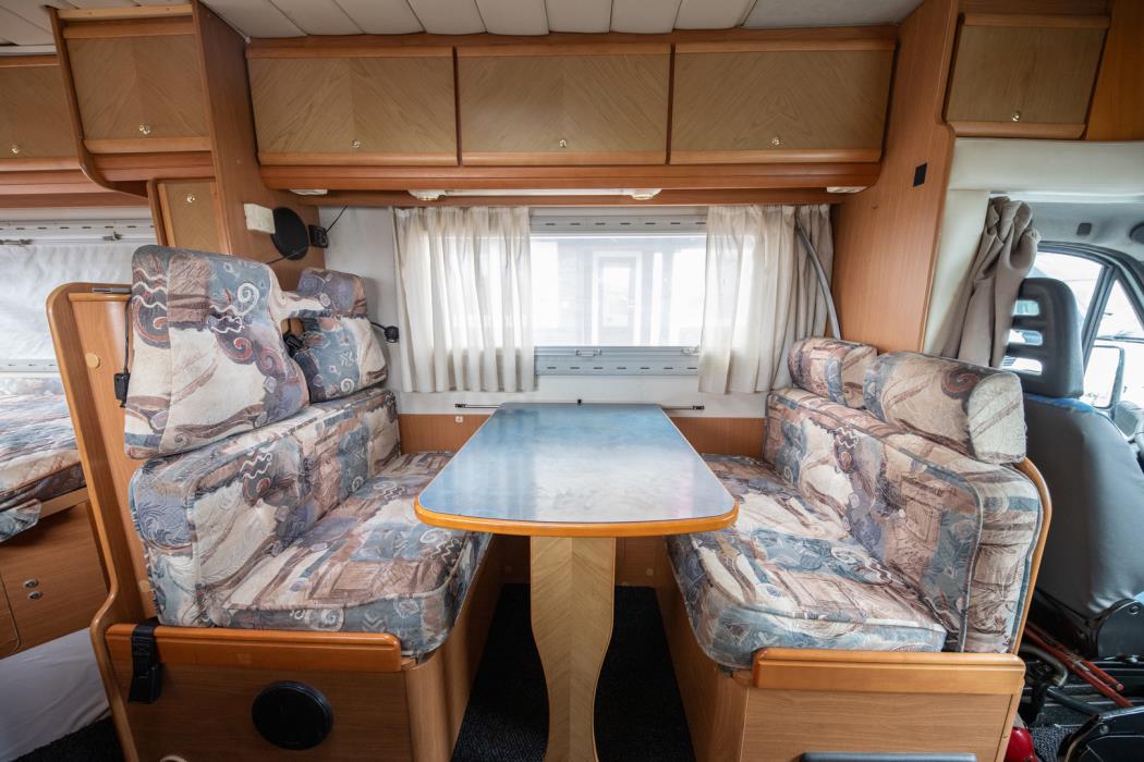 MOBILVETTA Opera 2000