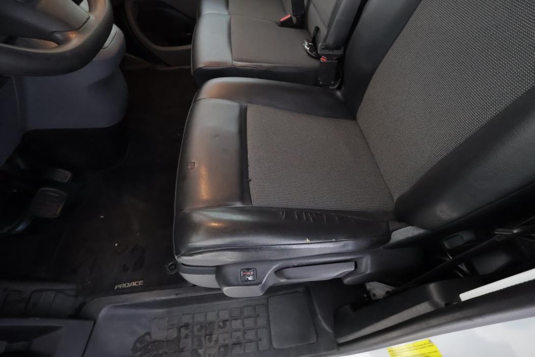 TOYOTA Proace 2019