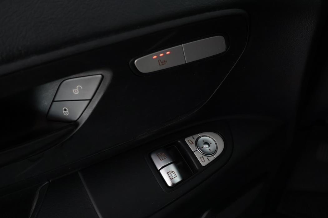 MERCEDES-BENZ Vito 2019