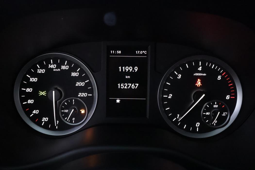 MERCEDES-BENZ Vito 2019