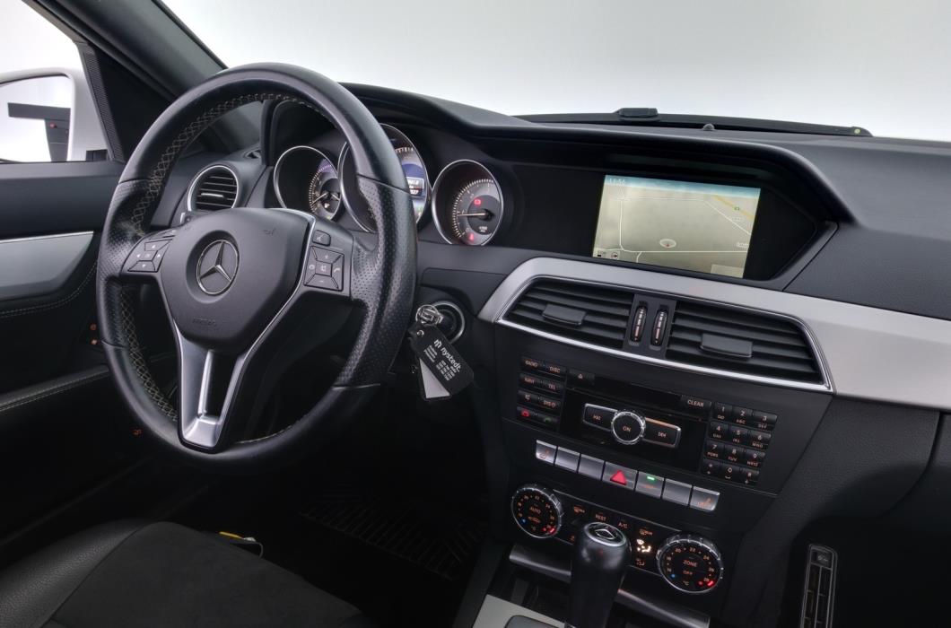 MERCEDES-BENZ C 2013