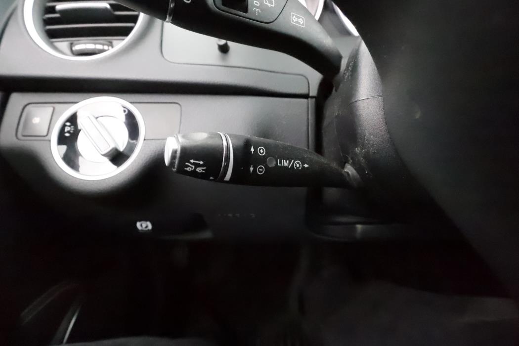 MERCEDES-BENZ C 2013