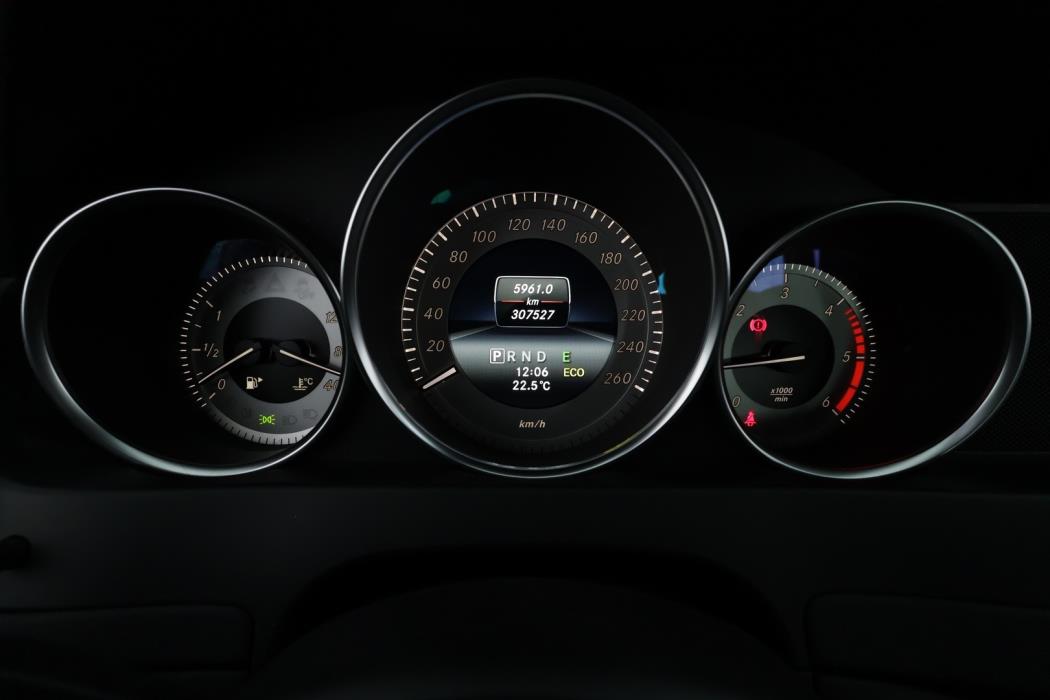 MERCEDES-BENZ C 2013