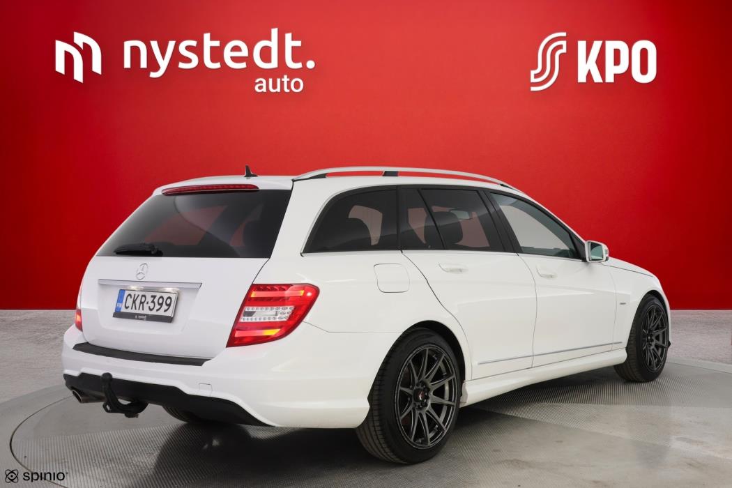 MERCEDES-BENZ C 2013