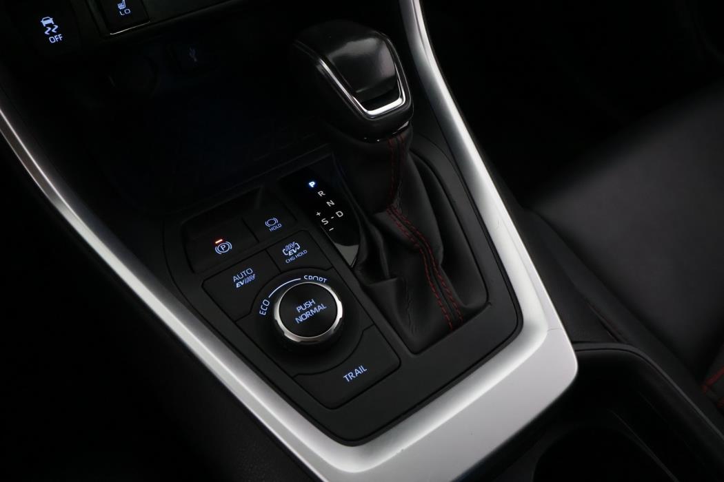 TOYOTA RAV4 Plug-in 2021