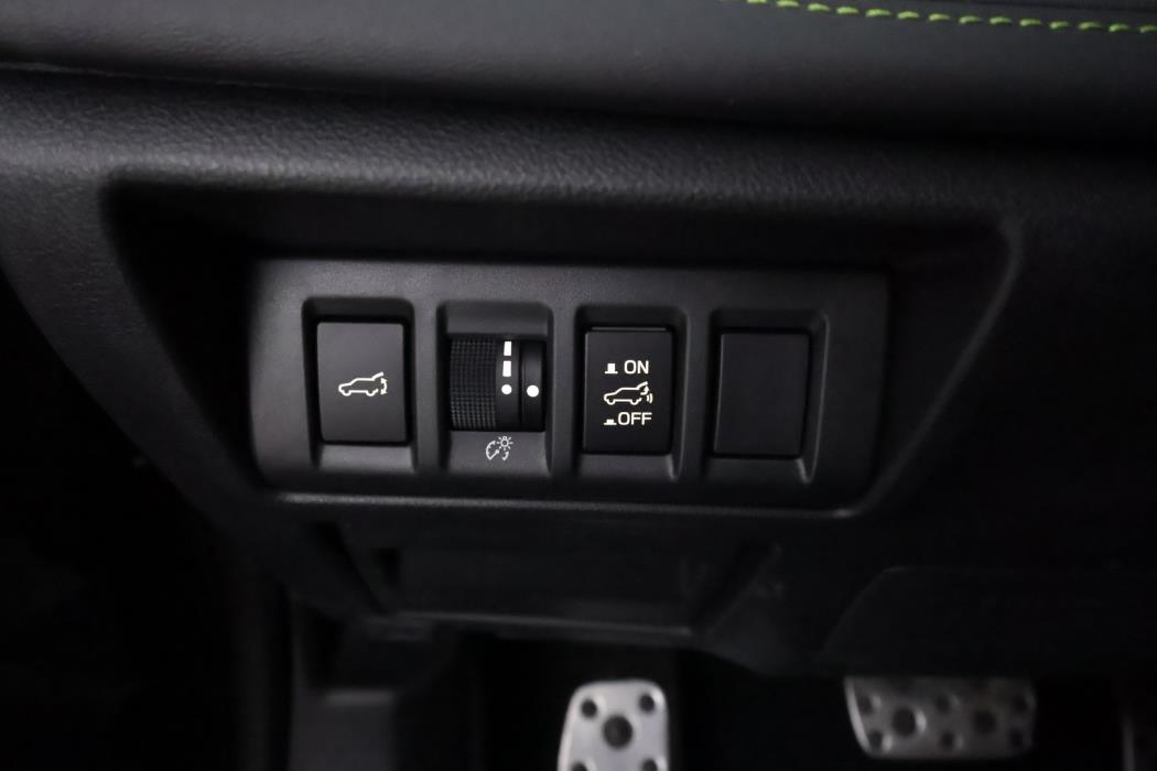 SUBARU Outback 2021