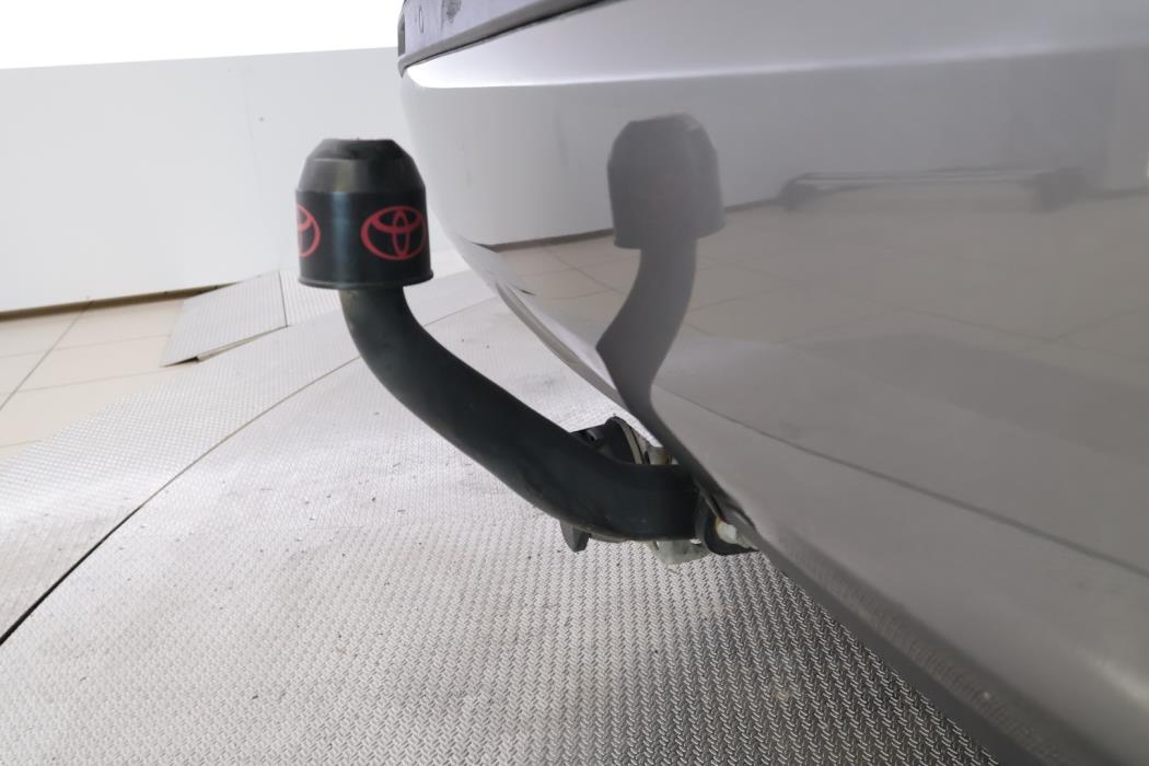 TOYOTA RAV4 2021