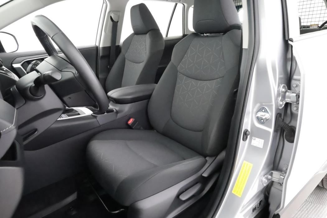 TOYOTA RAV4 2021