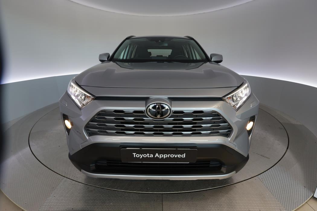 TOYOTA RAV4 2021