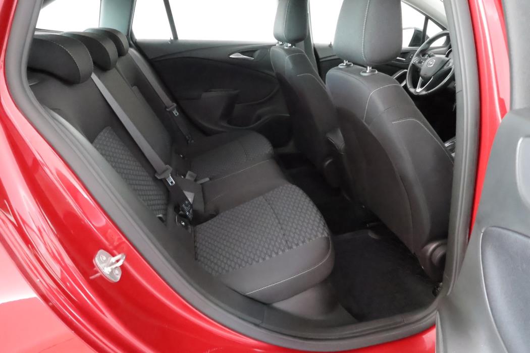 OPEL Astra 2022