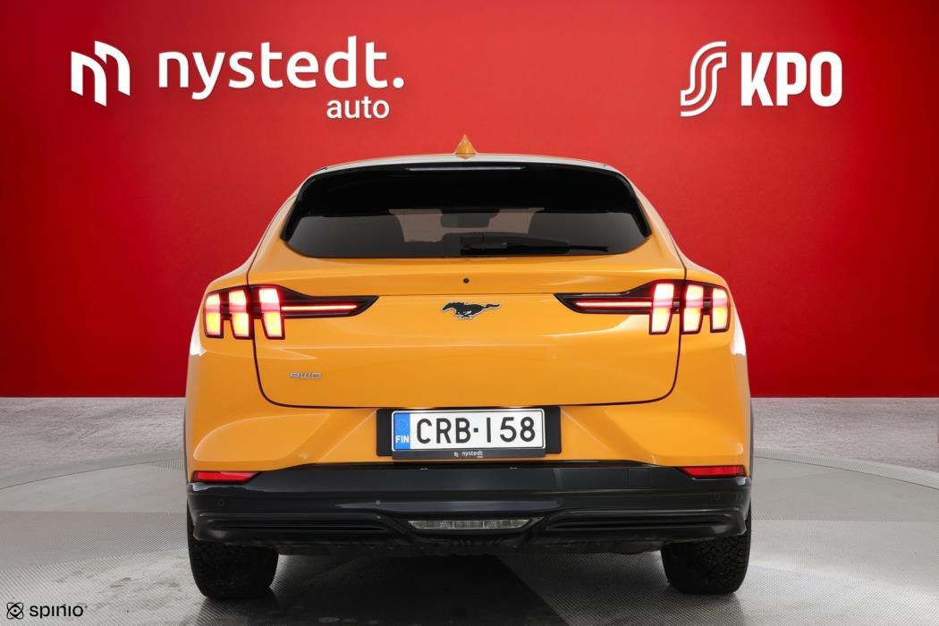 FORD Mustang Mach-E 2022