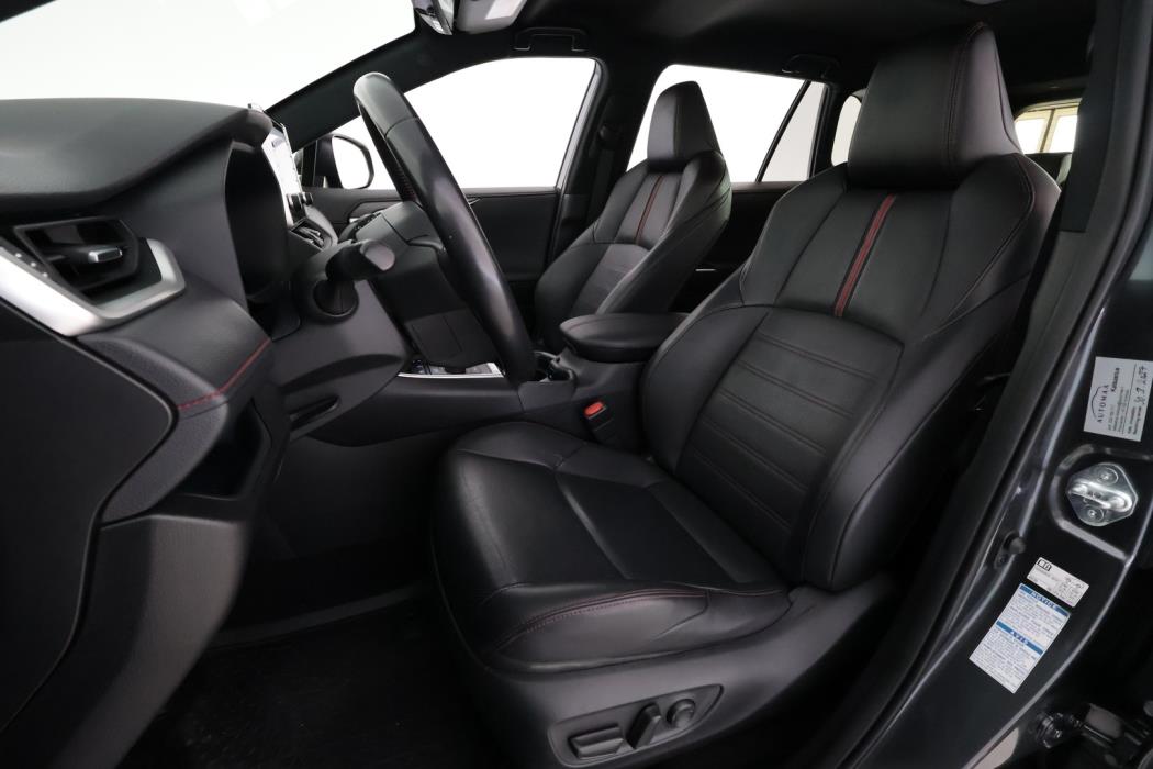 TOYOTA RAV4 Plug-in 2021