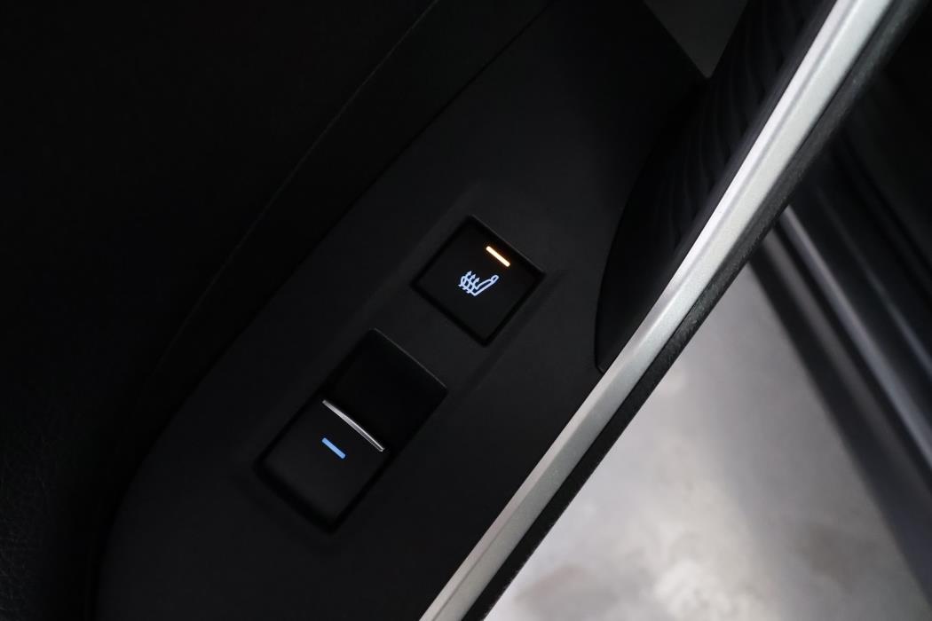 TOYOTA RAV4 Plug-in 2021