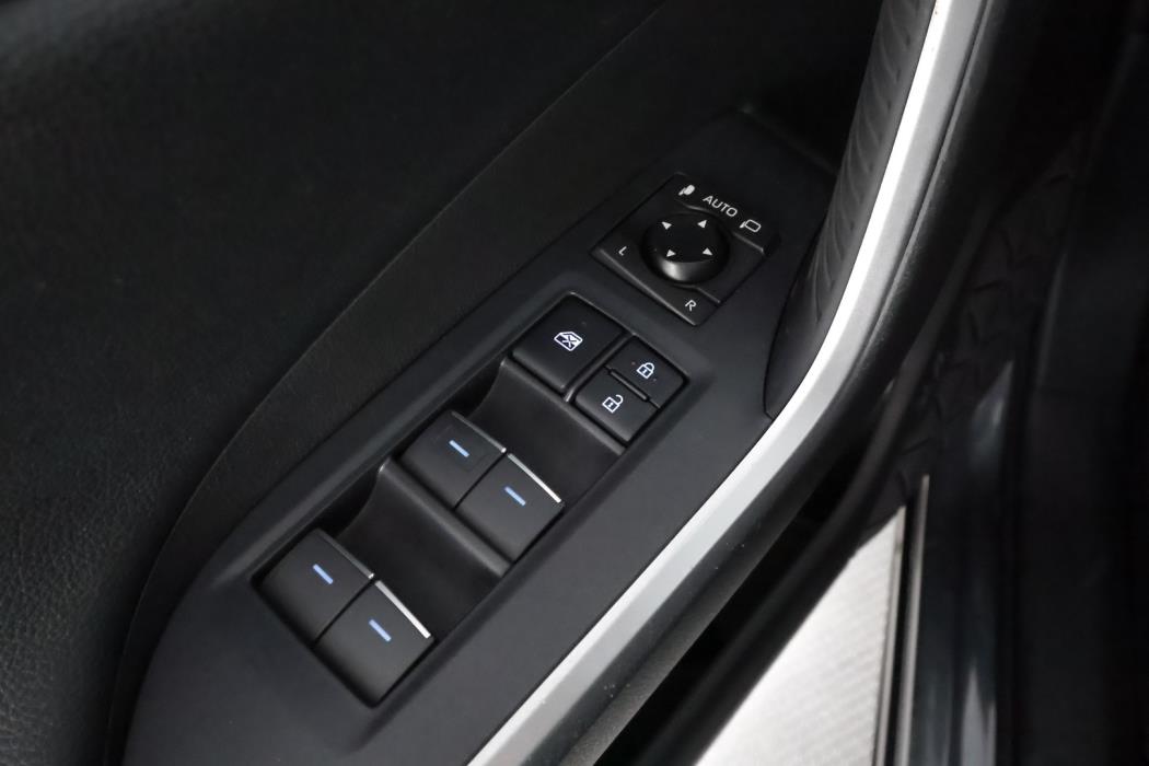TOYOTA RAV4 Plug-in 2021