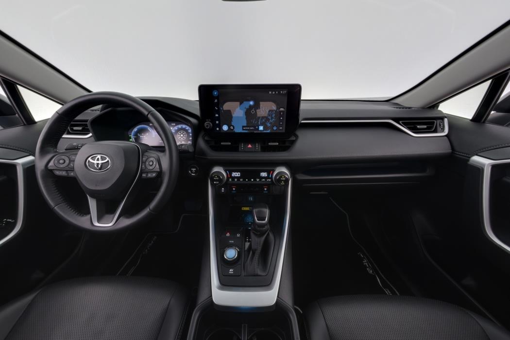 TOYOTA RAV4 2023