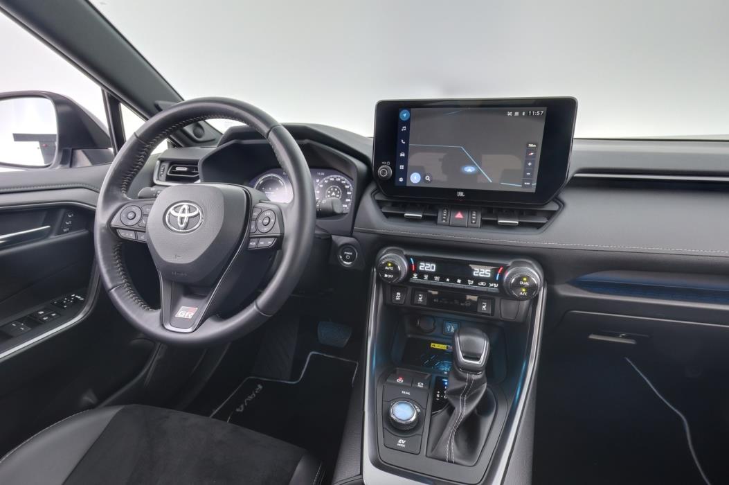TOYOTA RAV4 2023