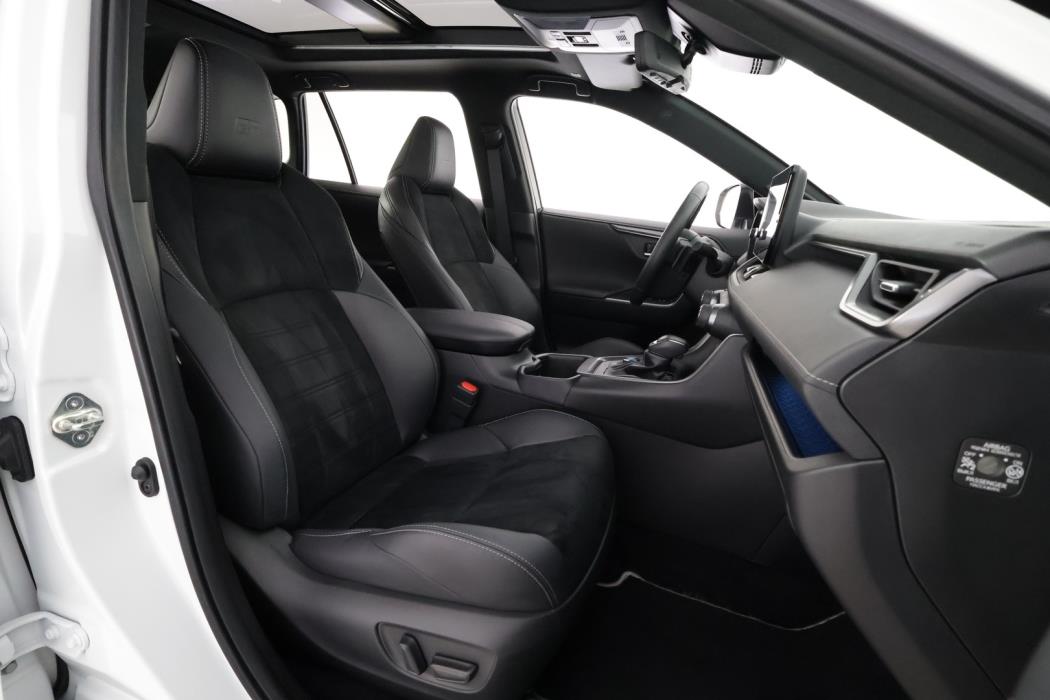 TOYOTA RAV4 2023