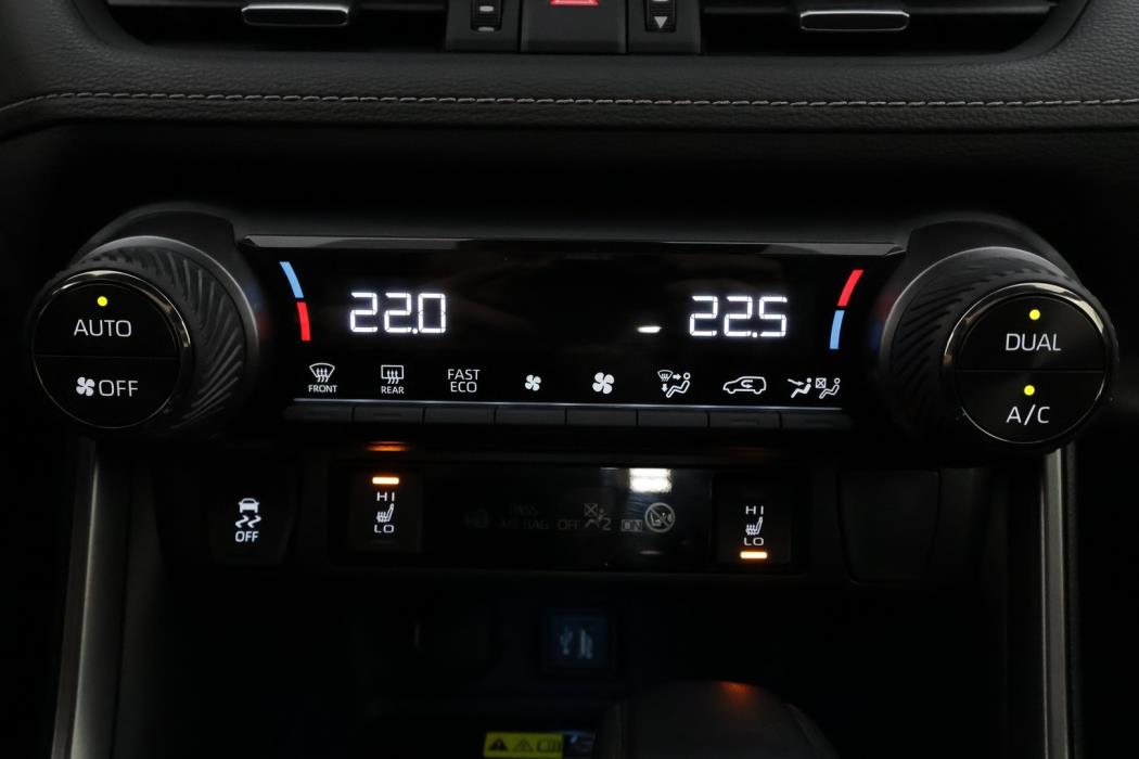 TOYOTA RAV4 2023