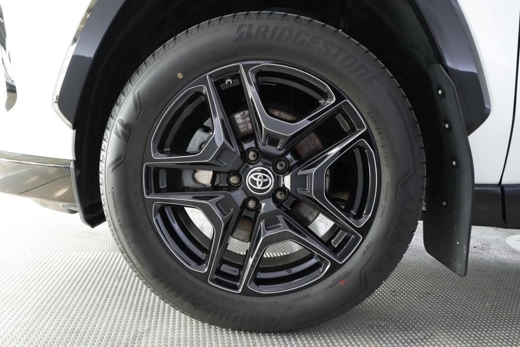 TOYOTA RAV4 2023