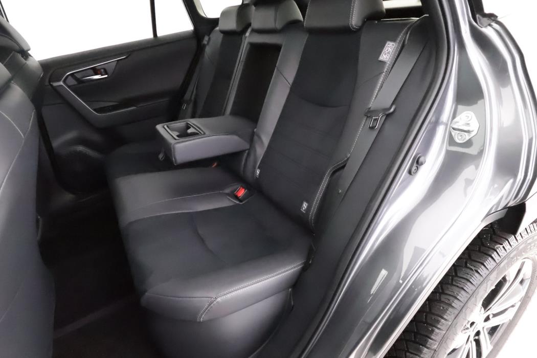TOYOTA RAV4 2025