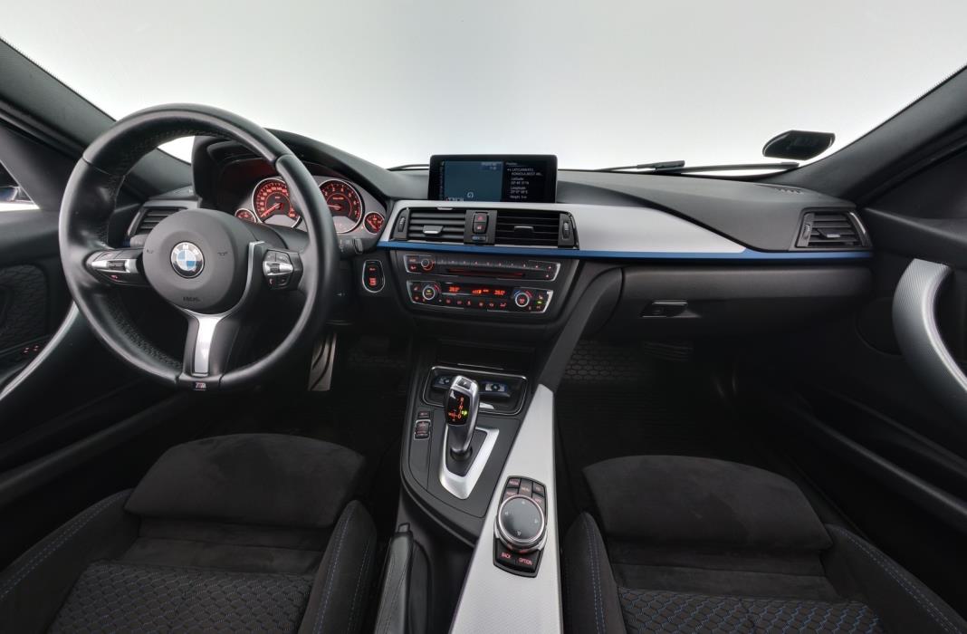 BMW 320 2013