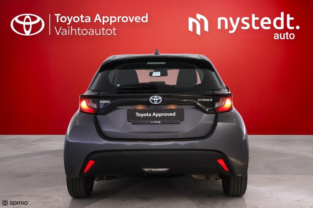 TOYOTA Yaris 2022