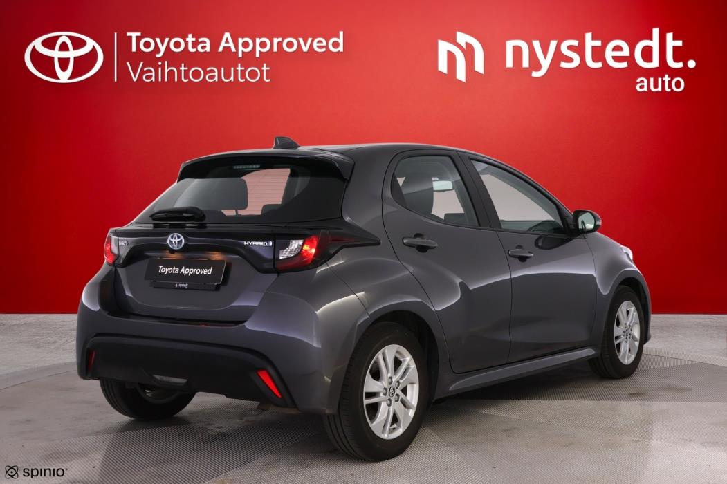 TOYOTA Yaris 2022