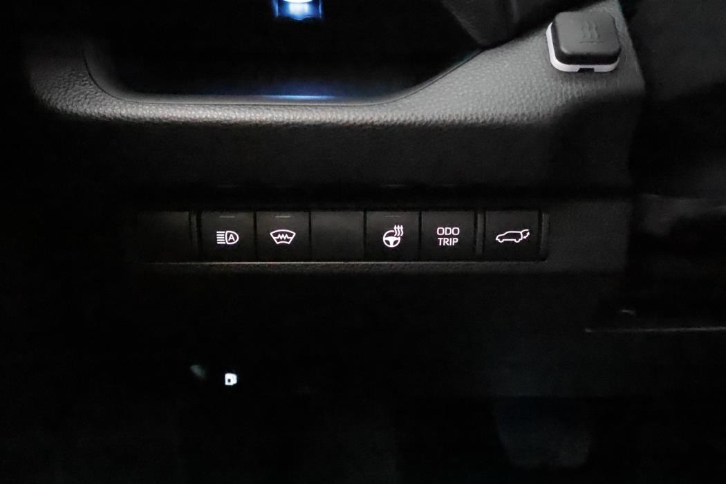 TOYOTA RAV4 Plug-in 2025