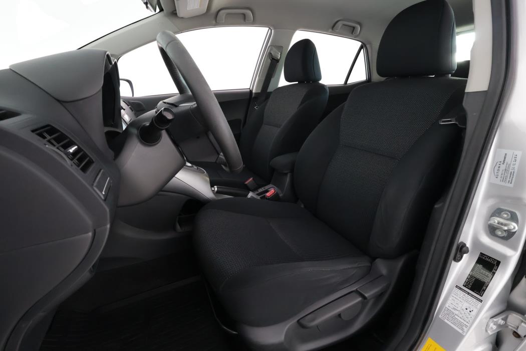 TOYOTA Auris 2012