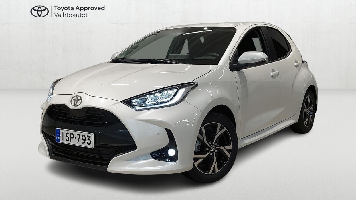 TOYOTA Yaris 2025