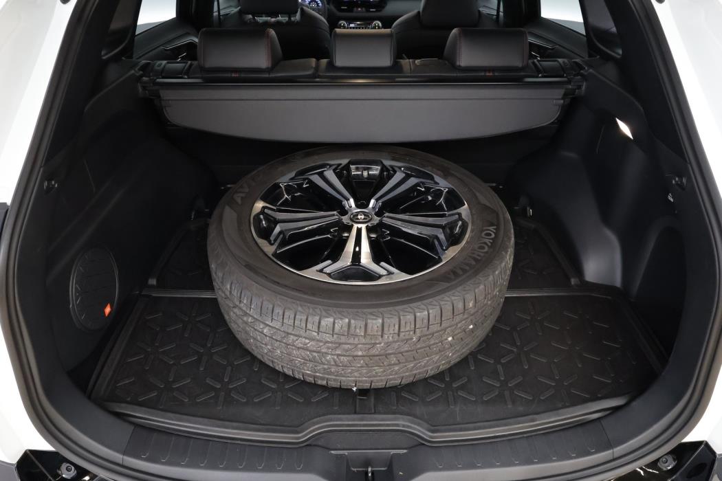 TOYOTA RAV4 PLUG-IN 2024