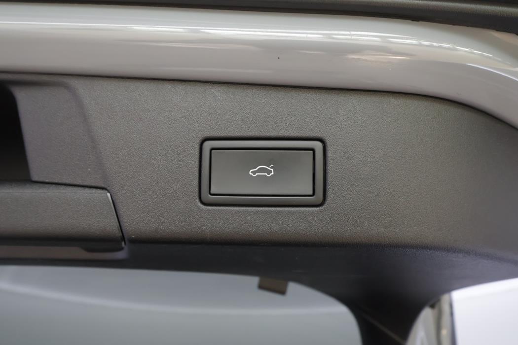 VOLKSWAGEN ID.5 2024