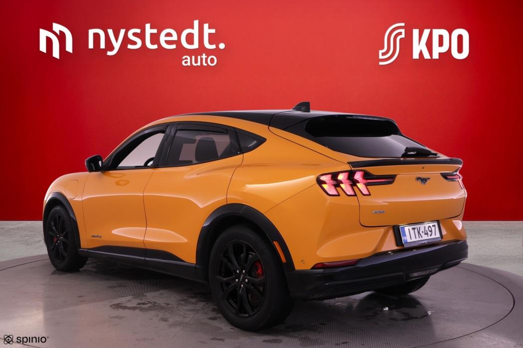 FORD MUSTANG MACH-E 2022