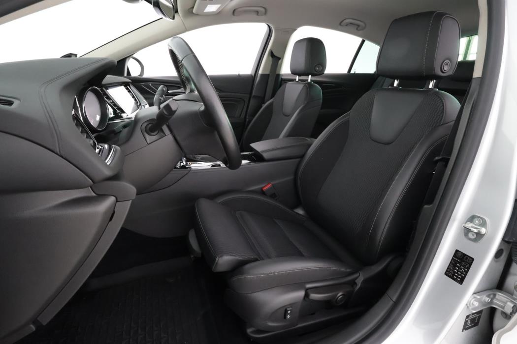 OPEL Insignia 2019