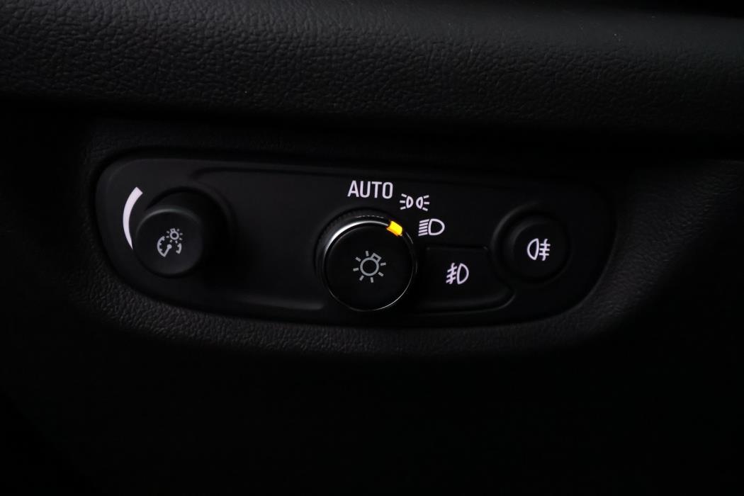 OPEL Insignia 2019