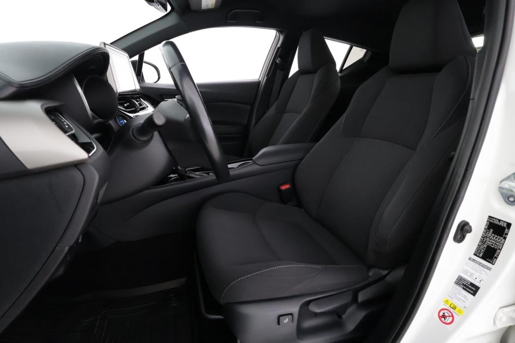 TOYOTA C-HR 2018