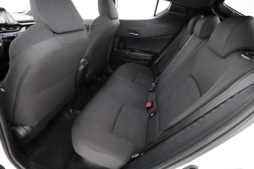 TOYOTA C-HR 2018