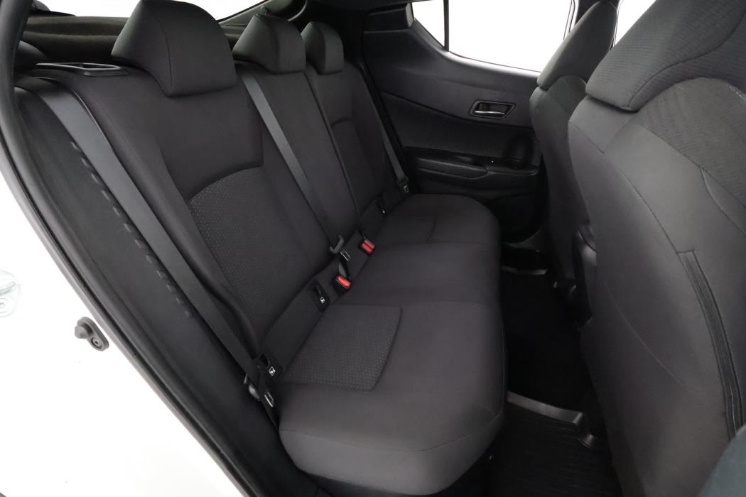 TOYOTA C-HR 2018