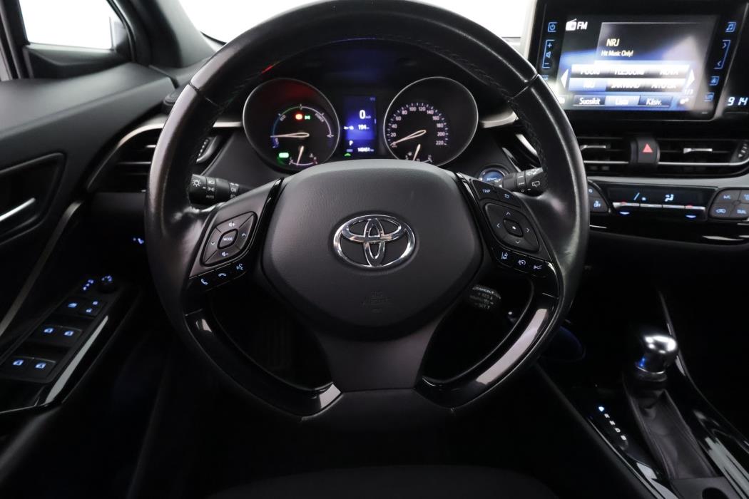 TOYOTA C-HR 2018
