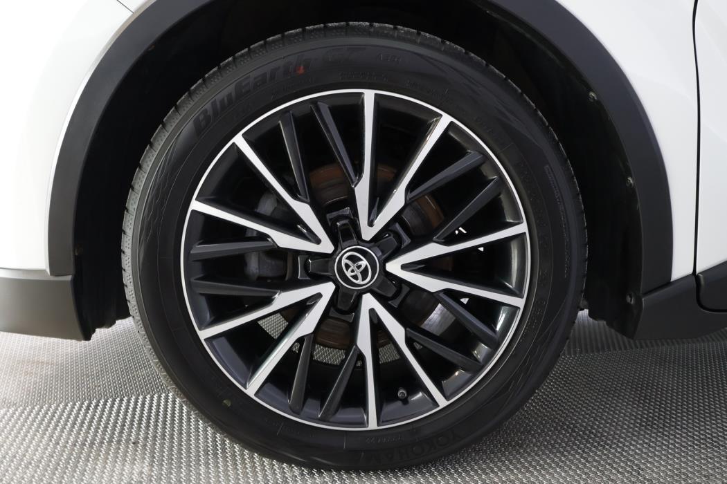 TOYOTA C-HR 2018