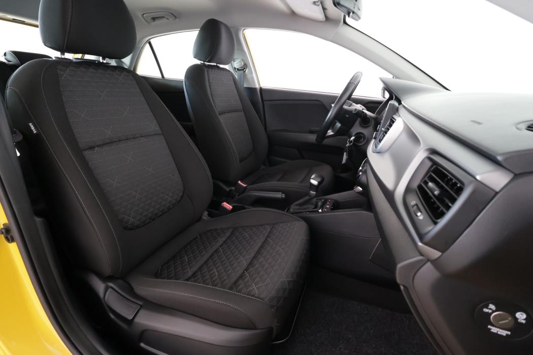 KIA Rio 2021