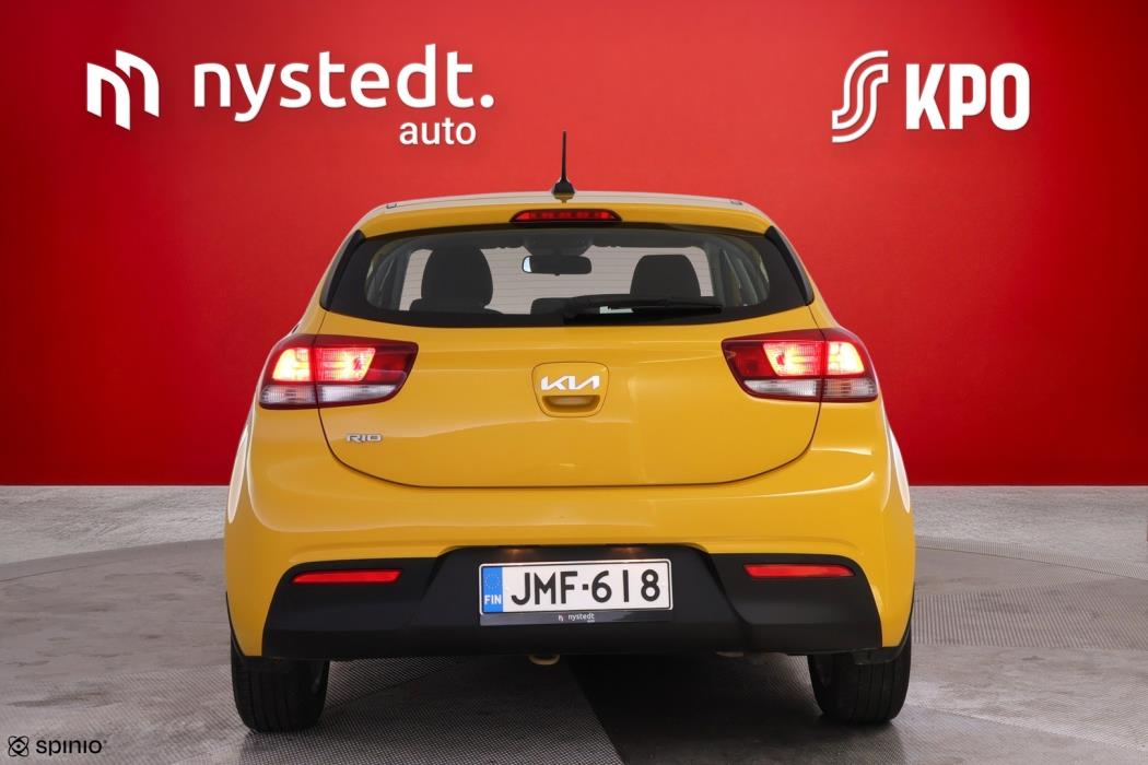 KIA Rio 2021