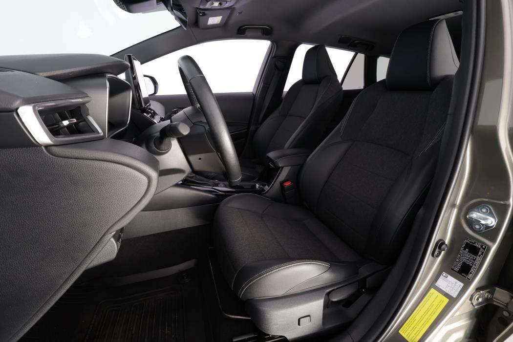 TOYOTA Corolla 2024