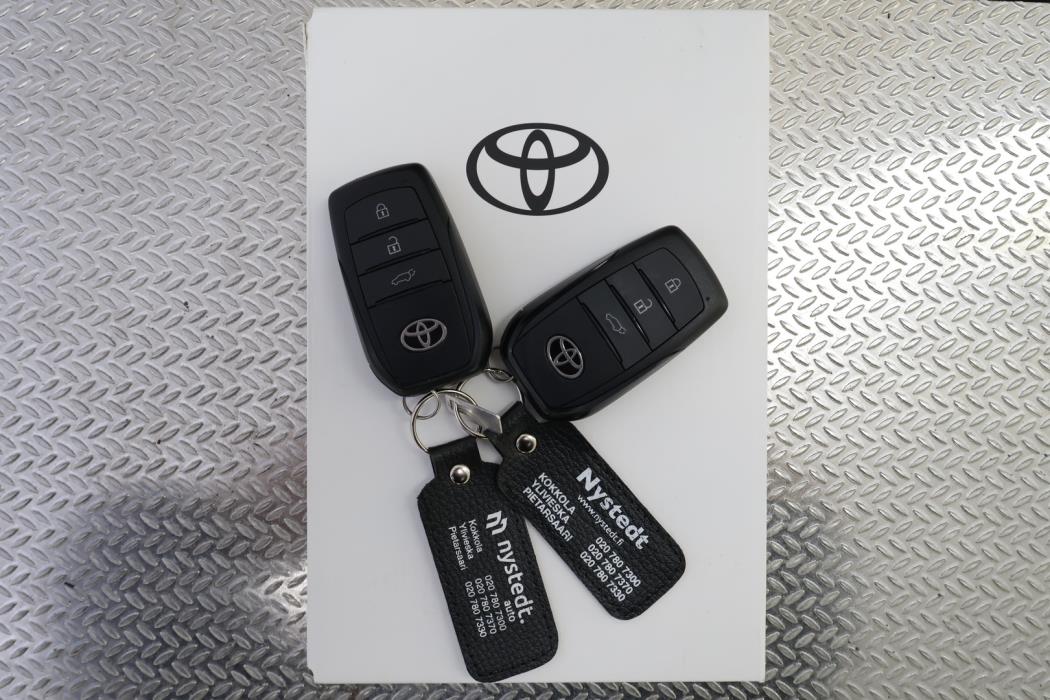 TOYOTA Corolla 2024