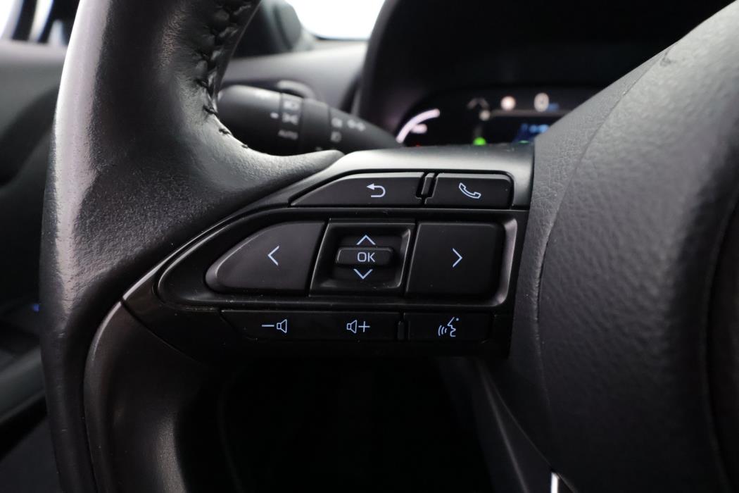 TOYOTA YARIS CROSS 2022