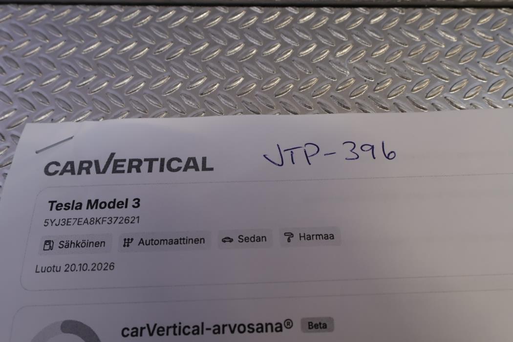 TESLA Model 3 2019