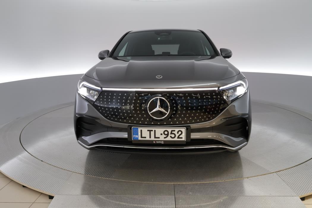 MERCEDES-BENZ EQA 2025