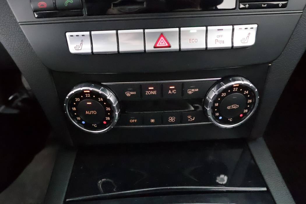 MERCEDES-BENZ C 2012
