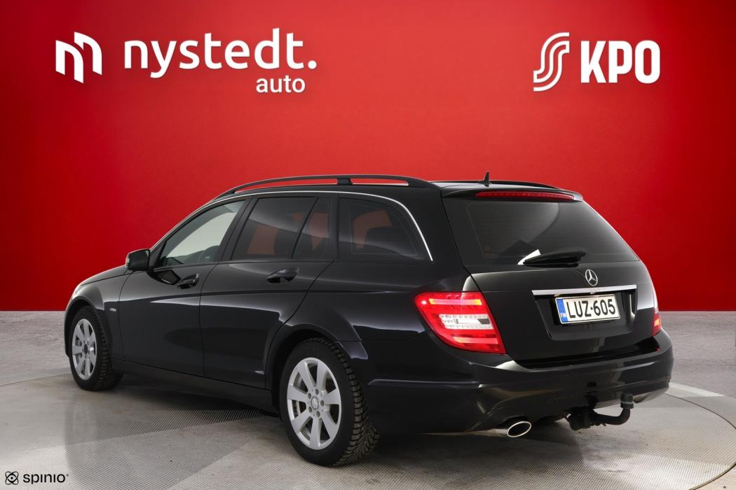 MERCEDES-BENZ C 2012